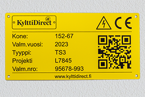Keltainen konekilpi QR-koodilla